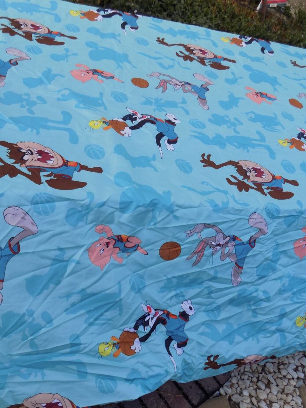 LOONEY TUNE SHEET FLAT FULL SIZE  SPACE JAM USED  *